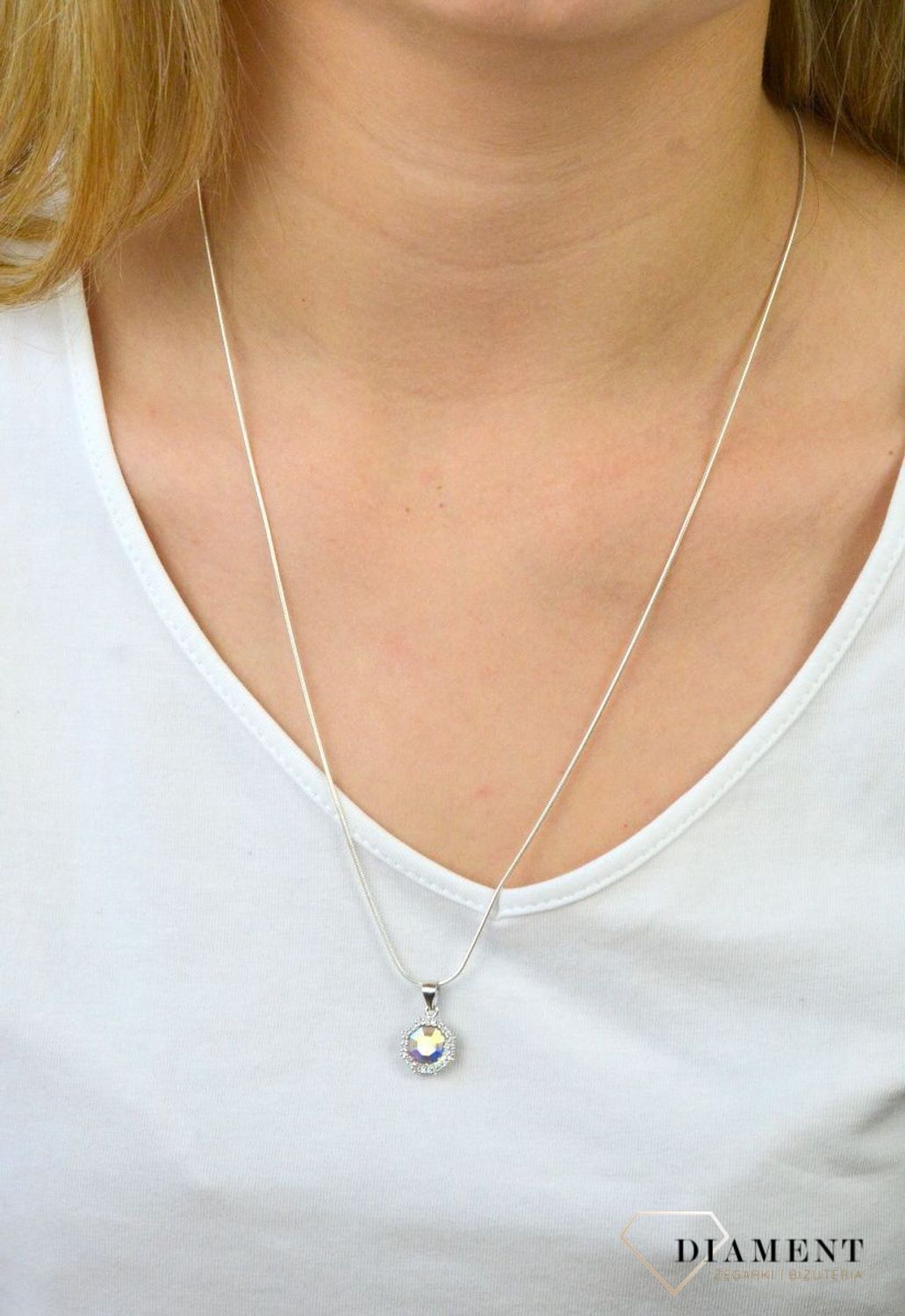 Srebrny łańcuszek ozdobna lineczka DIA-LAN-5863-925 1mm. Srebrny łańcuszek lineczka. srebrny łańcuszek ozdobny splot. Srebrny łańcuszek damski. Łańcuszek idealny na prezent (2).jpg